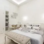 Ultra Central & Brand New Nest