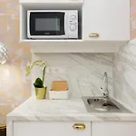 Unique & Lovely Place With Ac