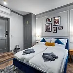 A22 Boutique Suites