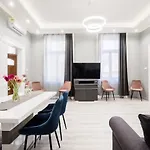 Prime Star Deak Ter Modern Luxury Apartments Budapest