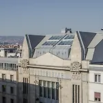 Bpr Splendid Rooftop Suite With A/C