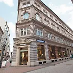 Artapart Luxury And Art In Budapest - Apartment A1