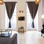 Budapest4Fun - New Apt In The Heart Of Budapest