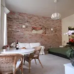 Trendy Home Near Basilica With Ac