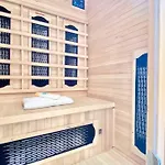 Stay Cool! Apartment With Sauna And Private Garden