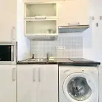 Stay Cool! Apartment With Sauna And Private Garden
