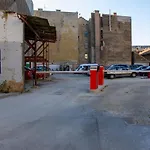Best Neighbour Apartment
