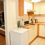Charming & Unique Apartment In Budapest Vibrant City Center