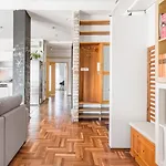 Relax Into Loft Living At A Light-Filled City Escape