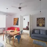 Bp Soho Grand Apartment