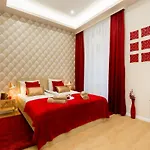 Budapest Holidays Harmony