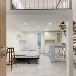 Baross Deluxe
