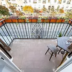 Cozy Apartment In Budapest Near Gellert Hill