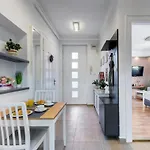 Premium Studio Szervita Square
