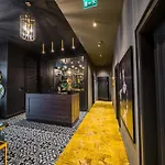 Leo Boutique Rooms - Adults Only
