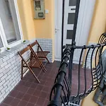 Premium Studio Szervita Square