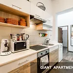 Bpr Weiner Apartments