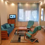 Lara Apartman