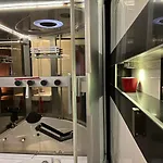 Small Home Budapest Lonyay