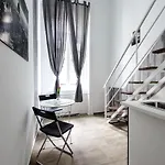 Rio\'S Stylish Central Flats