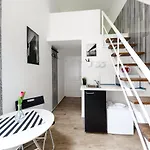 Rio\'S Stylish Central Flats