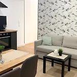 Sipsix Apartment - 2 Bedroom Flat In The Heart Of Budapest