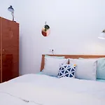 Cozy Boho Apartment, Super Central, Parliament, Netflix