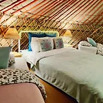Shantee House