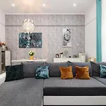 Roses Square Apartman