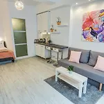 City Studio Apartment 3-3
