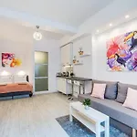 City Studio Apartment 3-3