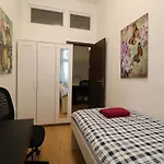 New Guest House B in Király Street 106