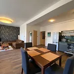 2 Bedroom 107 M2 Loft With Balcony