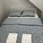 Karolina\'S Nyugati Apartment