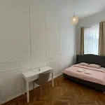 Karolina\'S Nyugati Apartment