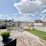 Penthouse Apartment By Hi5 -At The Top Of Budapest