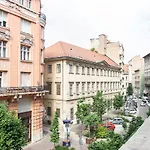 Real Apartments Semmelweis II
