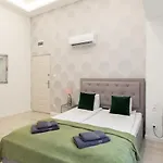 Budapest Holidays Residence