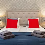 Budapest Holidays Residence
