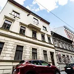 BpR Minimalistico Apartment
