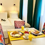 B20 Apartment