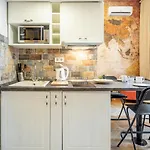 Chic Loft At City Center With Ac
