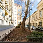 Károlyi street - central location quiet place 2ppl