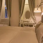 Panni Luxury Apartment Next To Gozsdu Garden