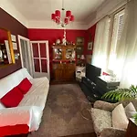 Lonyay Street Apartment
