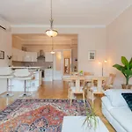 Opera & Basilica 2 Bedrooms With Balcony