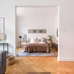 Style & Harmony In The Absolute Center Of Budapest
