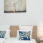 City Center Quiet Flat