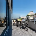 River Luxury Residence