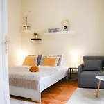 Your Home In Budapest: Cozy, Central & Silent